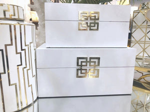 Manami White and Gold Boxes