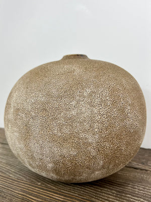 Nutmeg Linford Round Vase - 2 Sizes