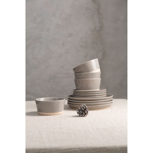 Morag Table Setting
