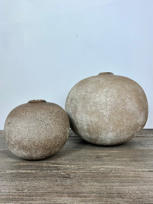 Nutmeg Linford Round Vase - 2 Sizes