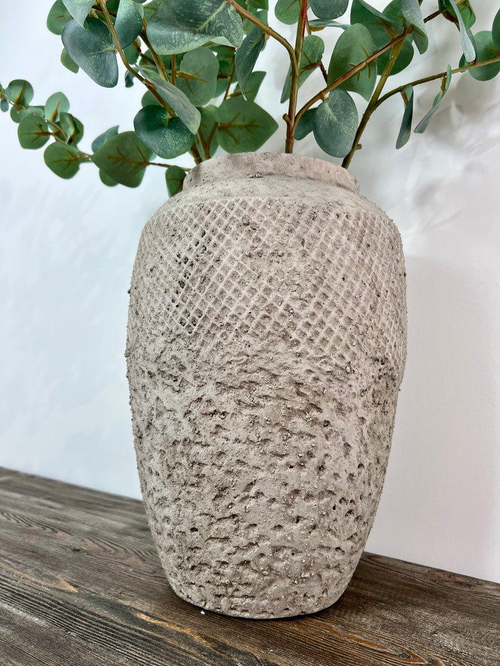 Vertas Cement Vase