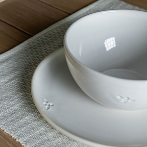 Barnabee Dinner Set - 2 Options